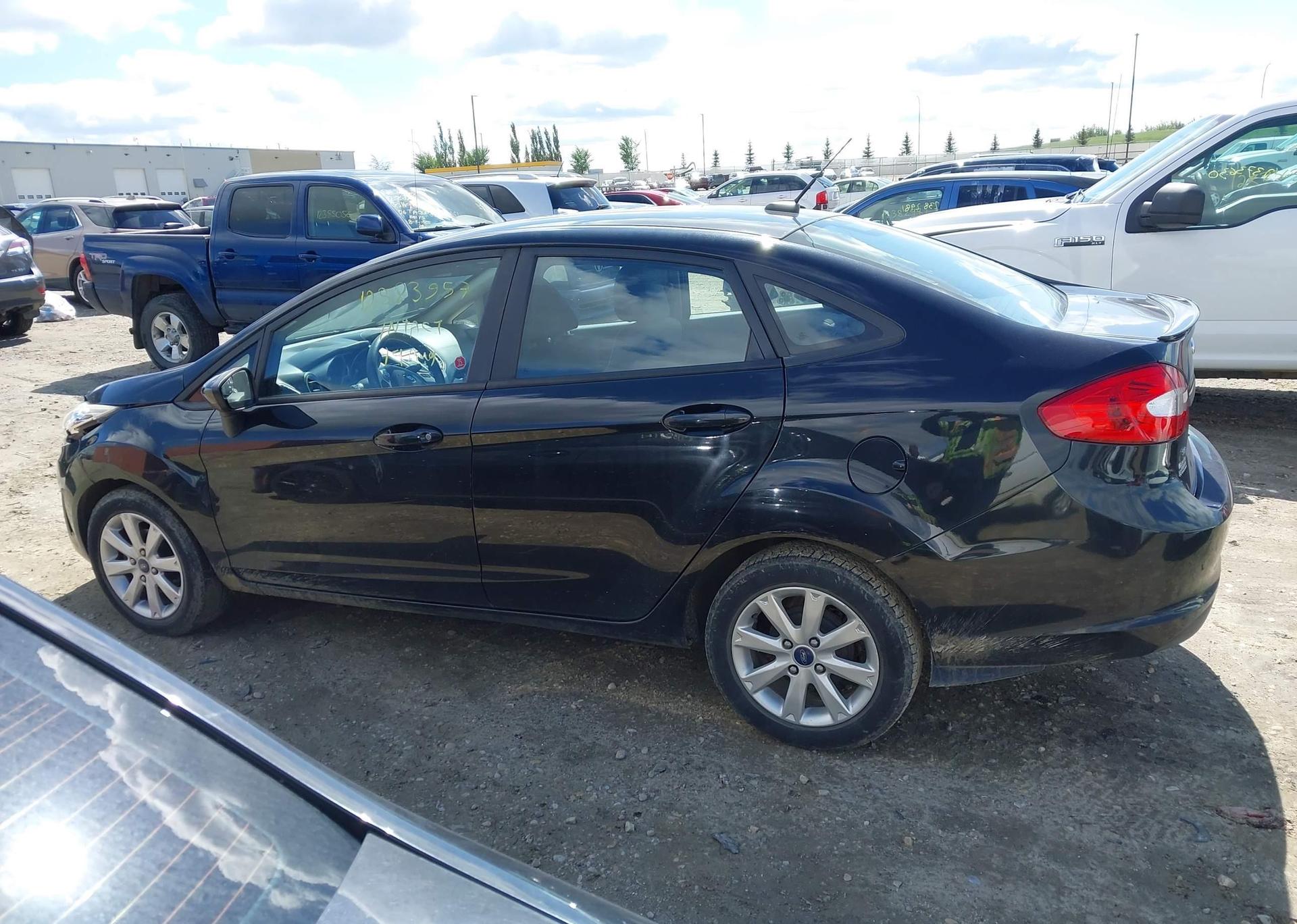 2012 FORD FIESTA SE