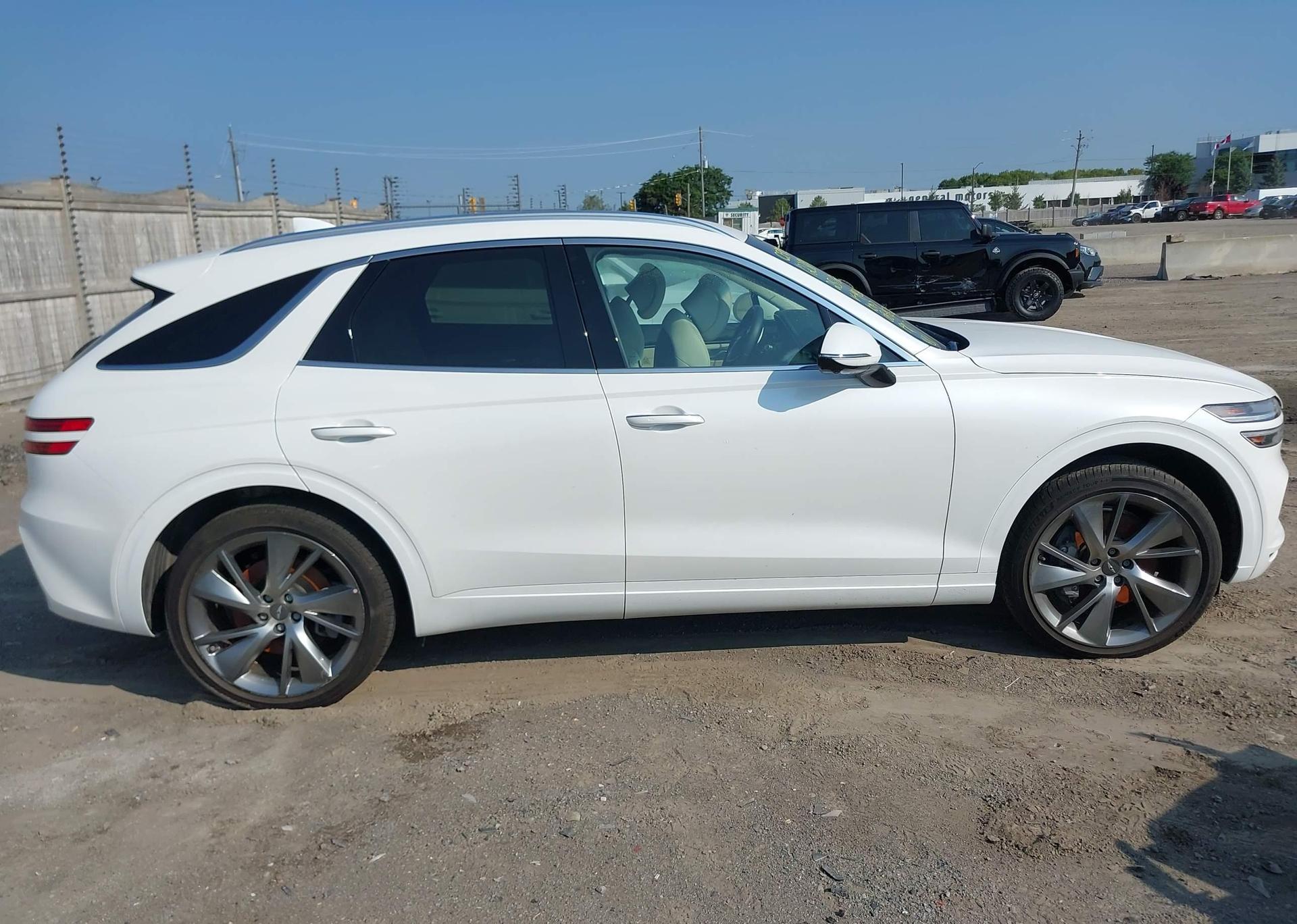 2025 GENESIS GV70 SELECT