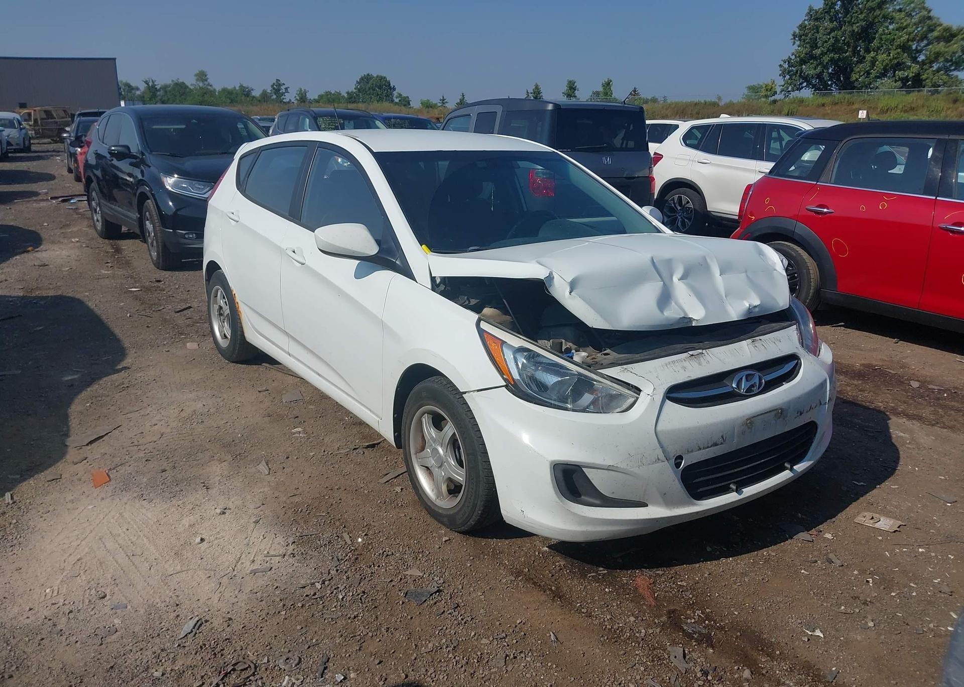 2015 HYUNDAI ACCENT GL