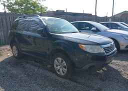 2010 SUBARU FORESTER XS