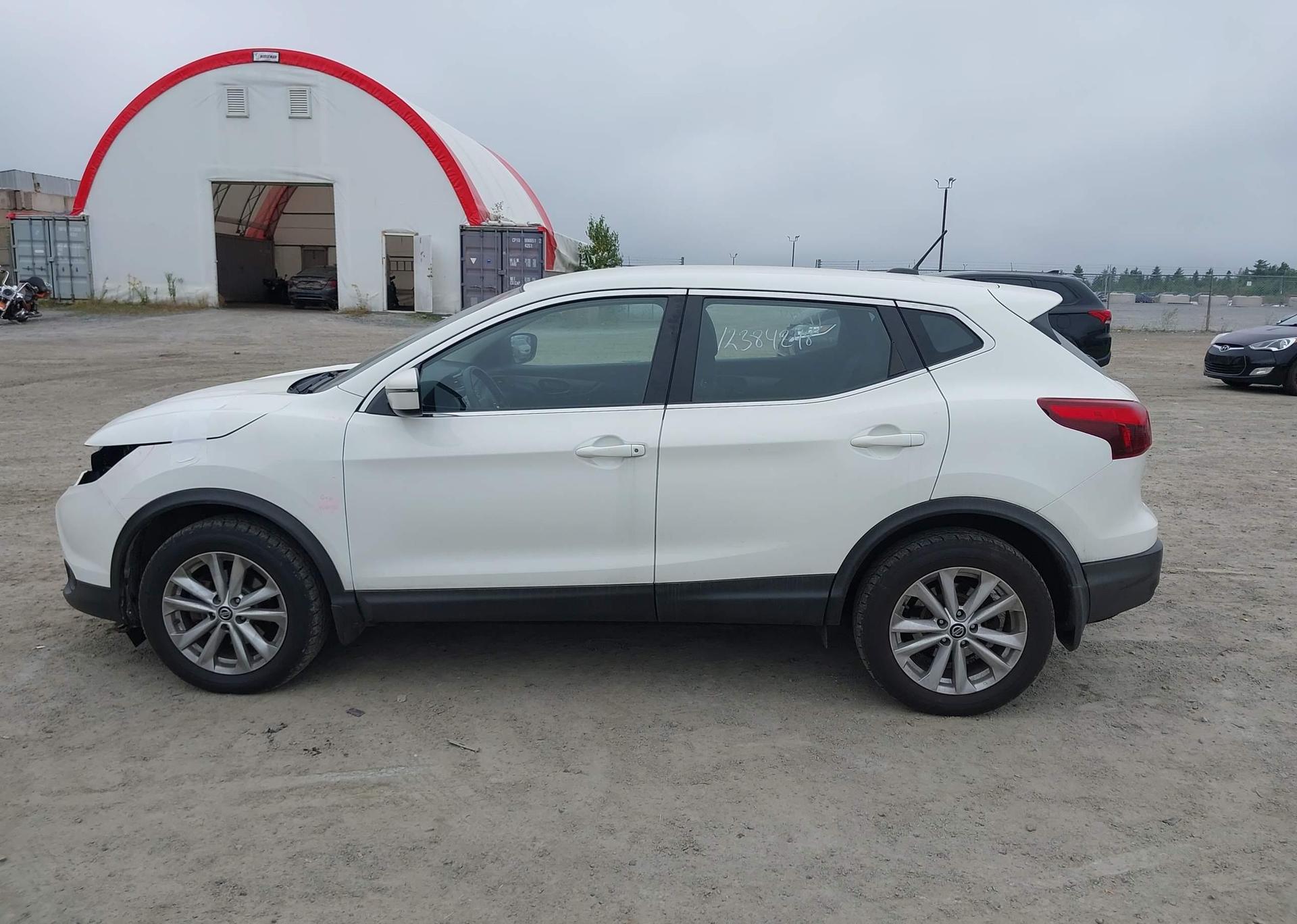 2019 NISSAN QASHQAI S