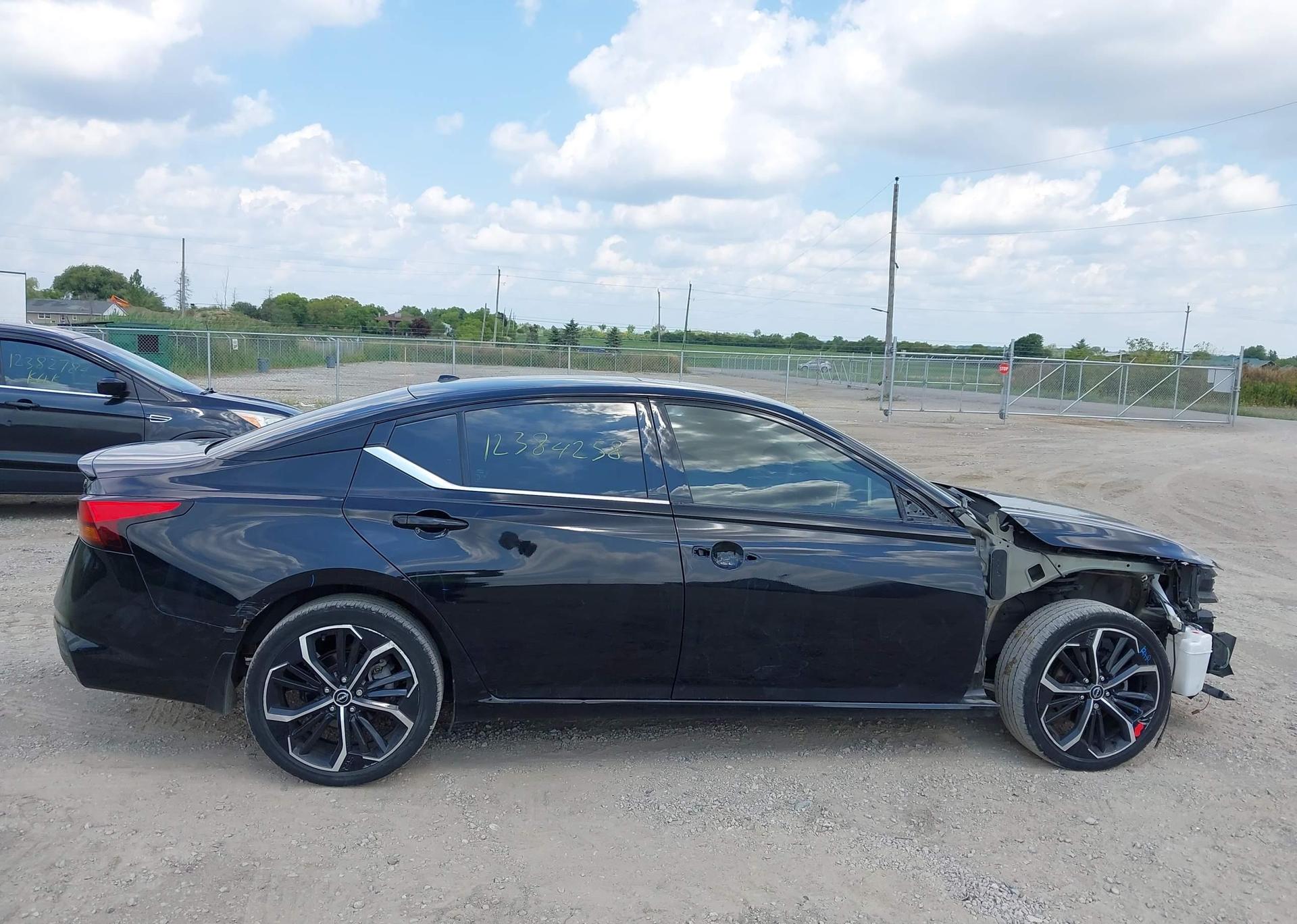 2023 NISSAN ALTIMA SR