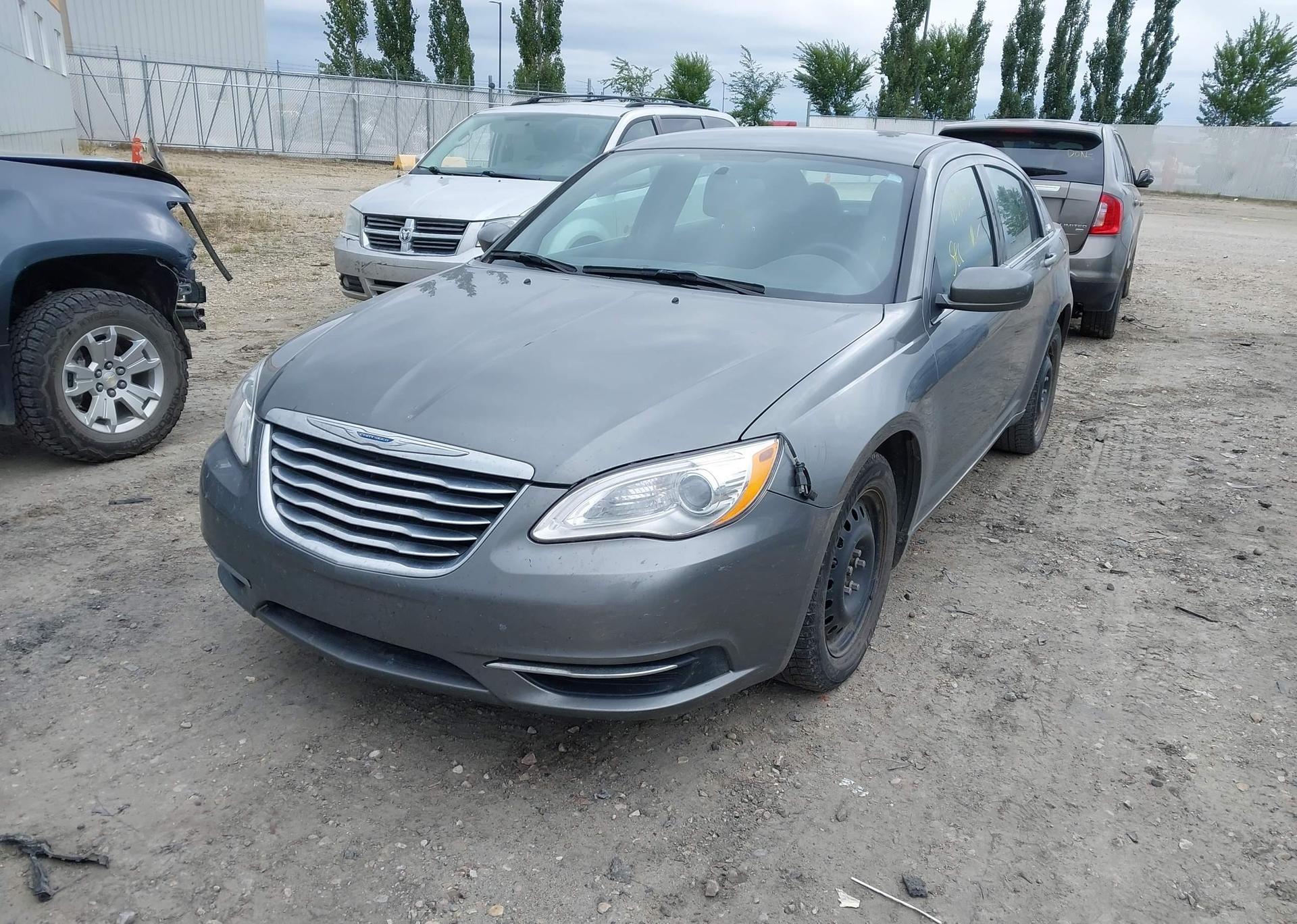 2012 CHRYSLER 200 LX