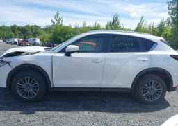 2018 MAZDA CX-5 GS