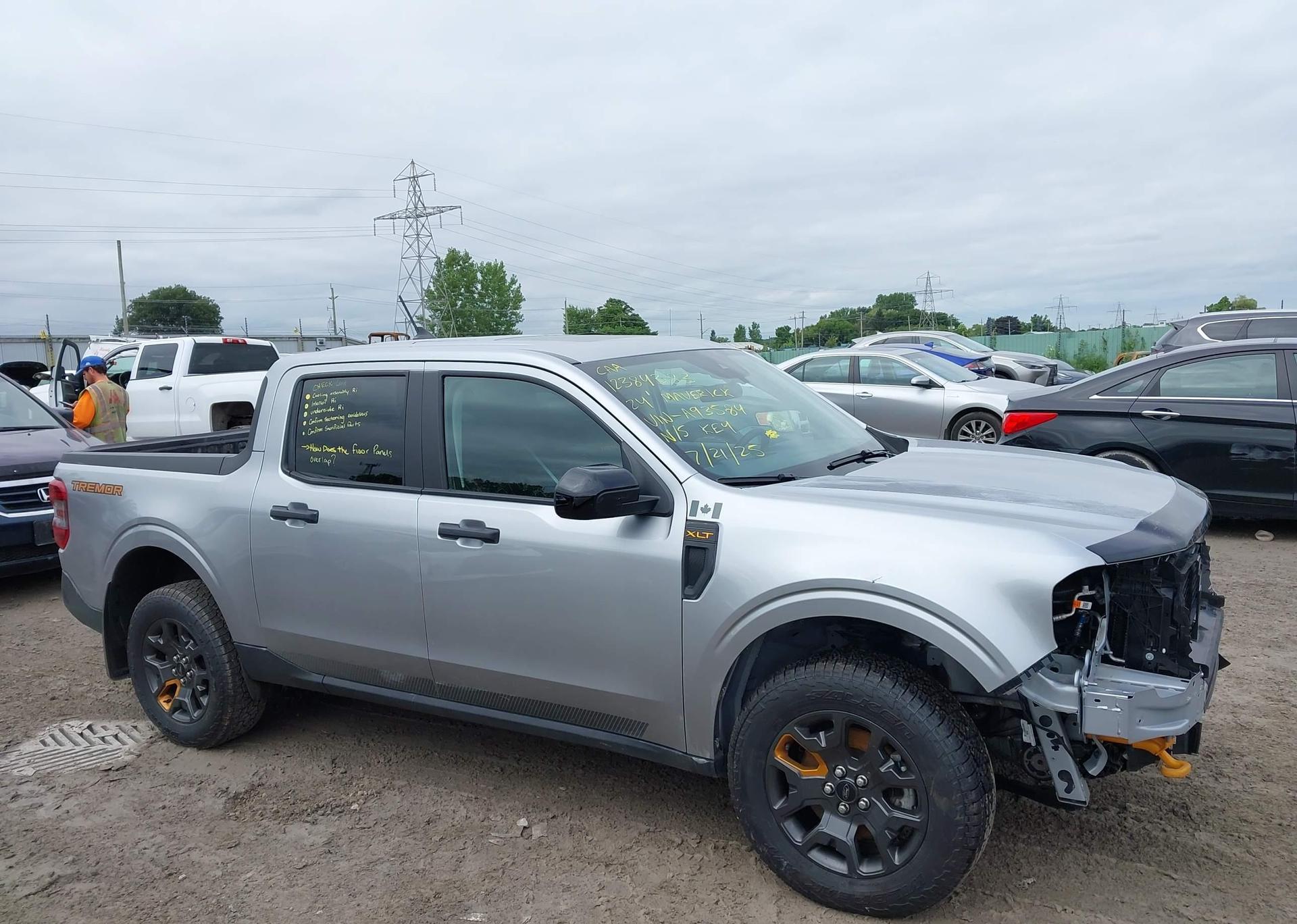 2024 FORD MAVERICK XLT