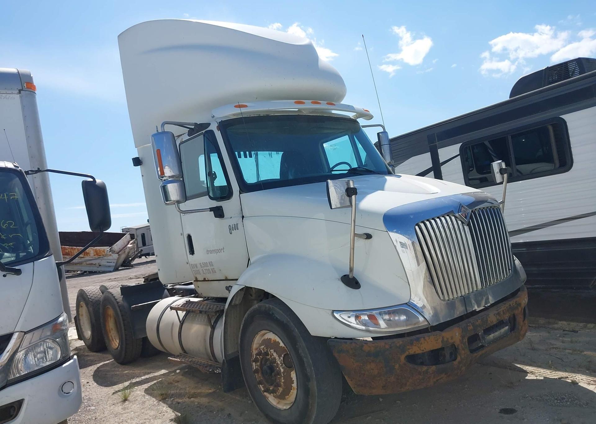 2007 INTERNATIONAL 8000 8600
