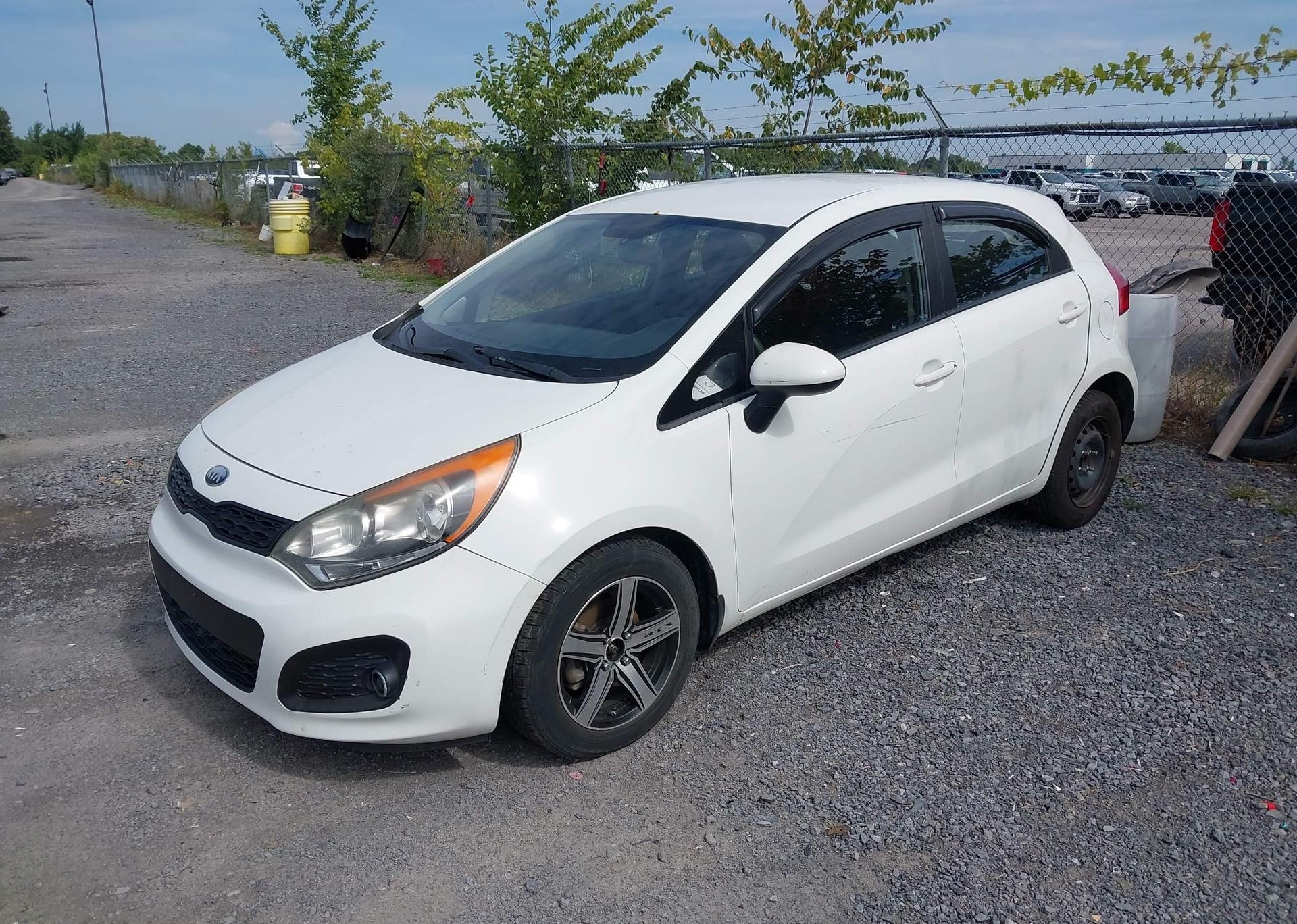 2013 KIA RIO