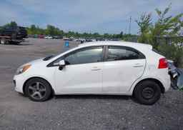 2013 KIA RIO