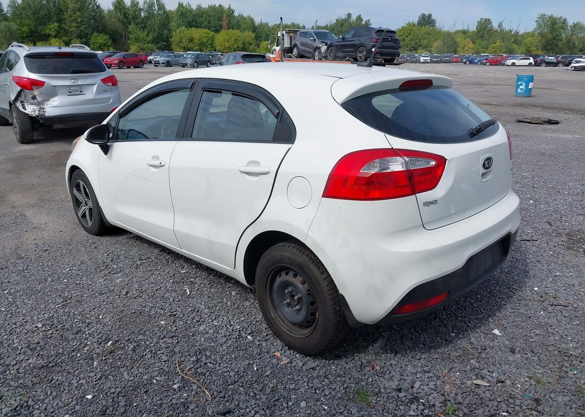 2013 KIA RIO