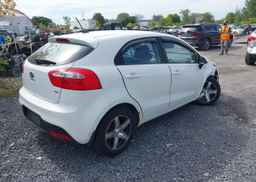 2013 KIA RIO
