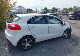 2013 KIA RIO
