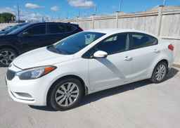 2015 KIA FORTE