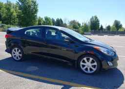 2013 HYUNDAI ELANTRA