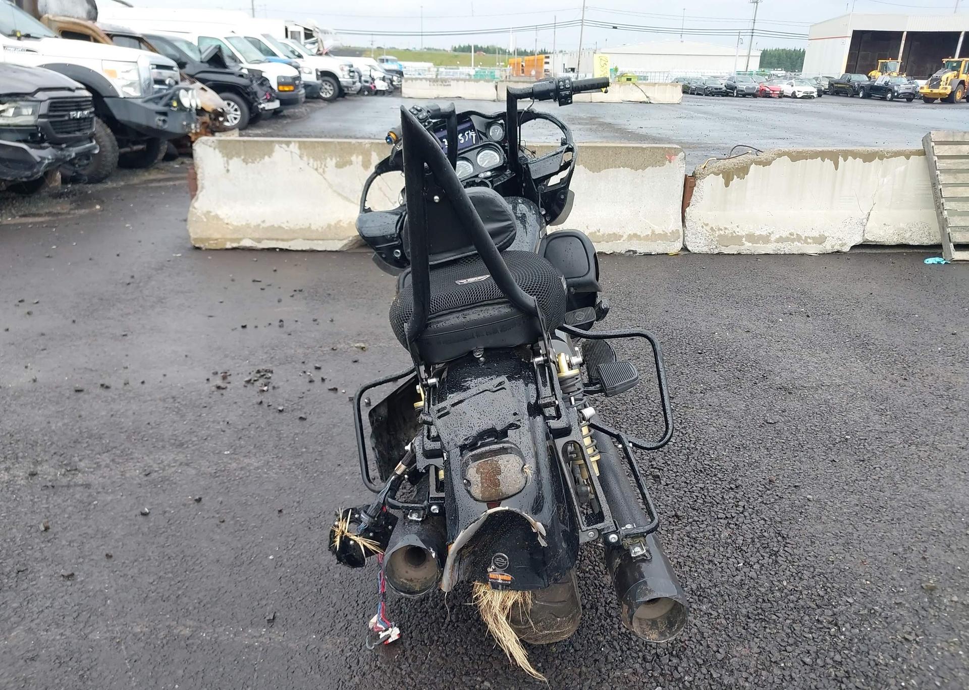 2023 HARLEY-DAVIDSON FLTRK