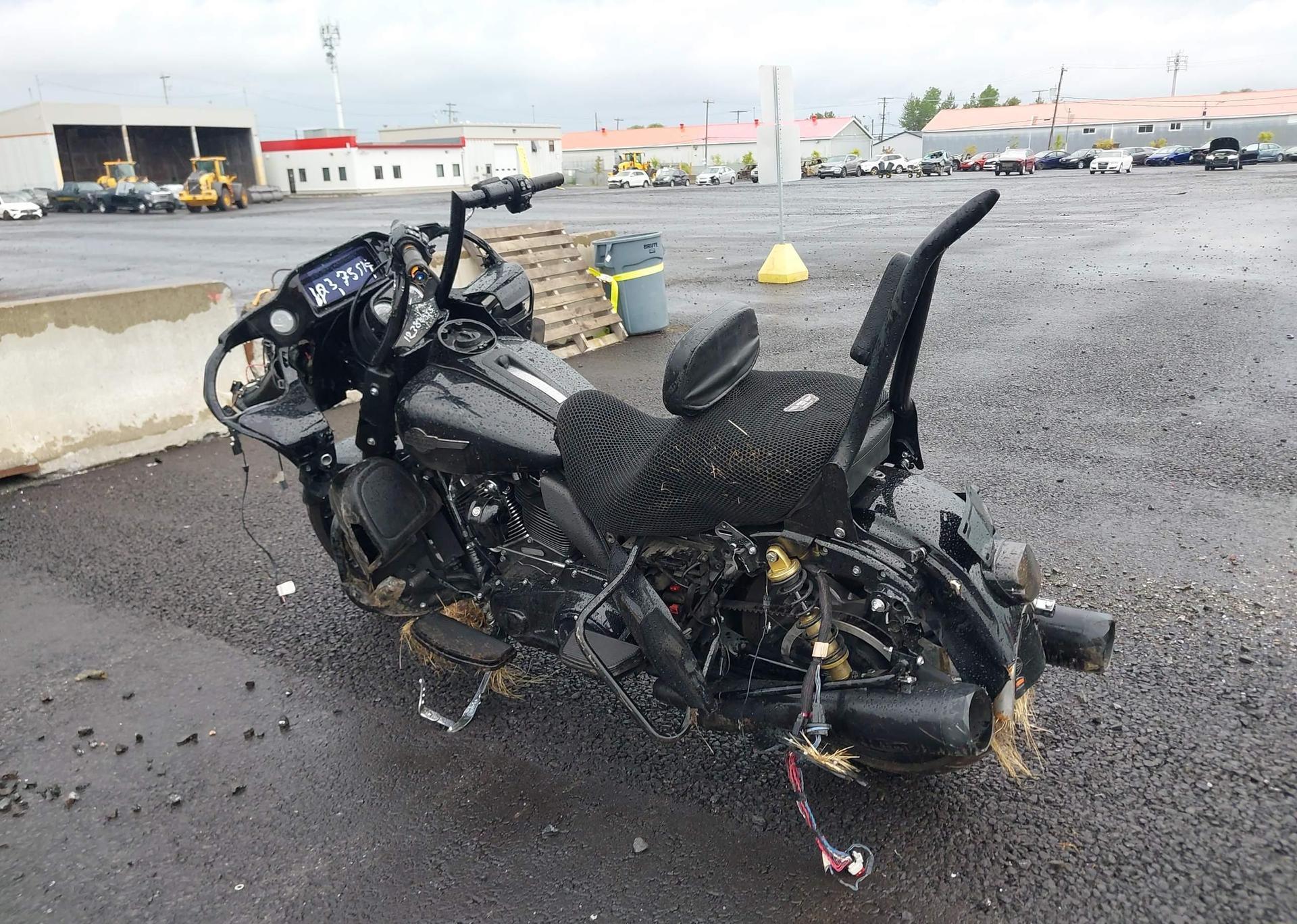 2023 HARLEY-DAVIDSON FLTRK
