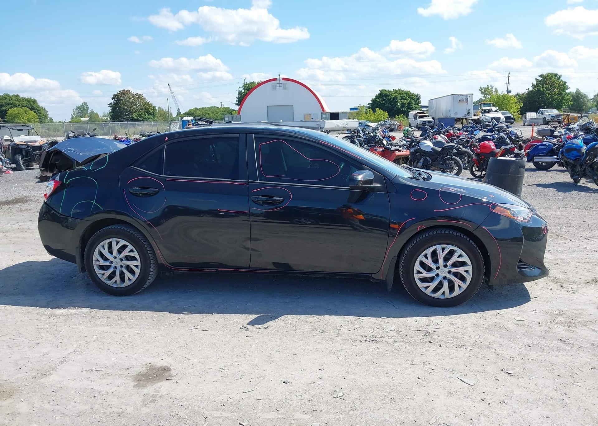 2019 TOYOTA COROLLA LE