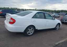2003 TOYOTA CAMRY LE V6