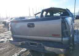 2002 GMC SIERRA 2500HD SL