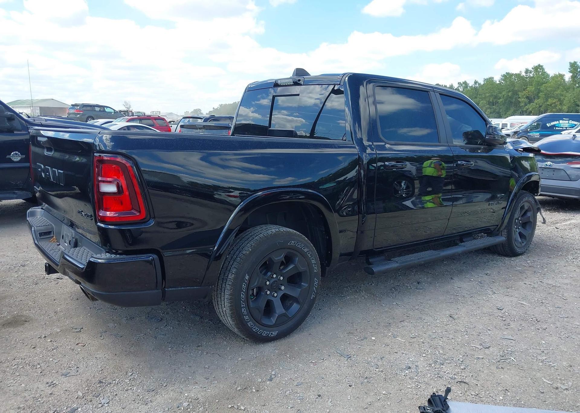 2025 RAM 1500 BIG HORN
