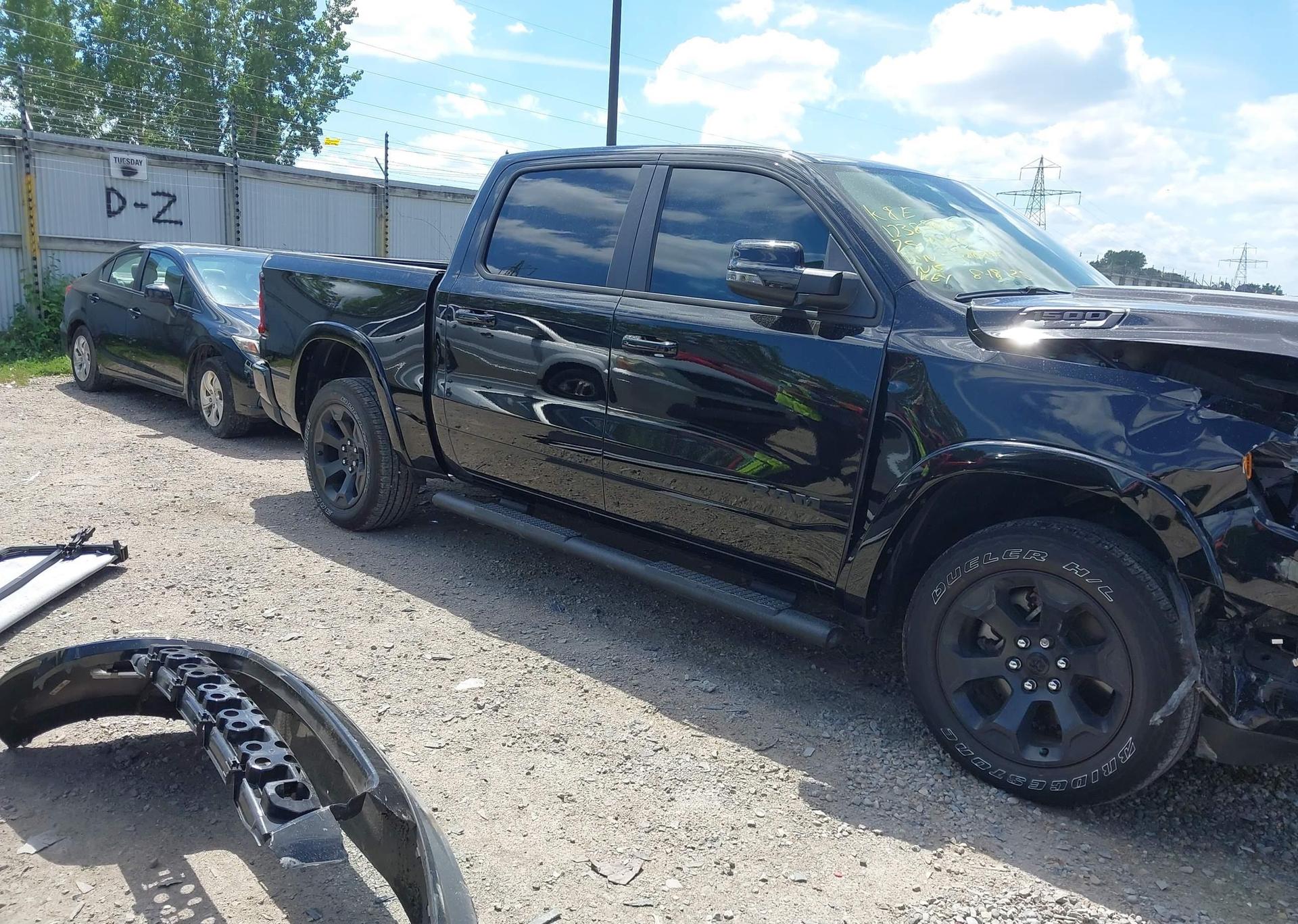 2025 RAM 1500 BIG HORN