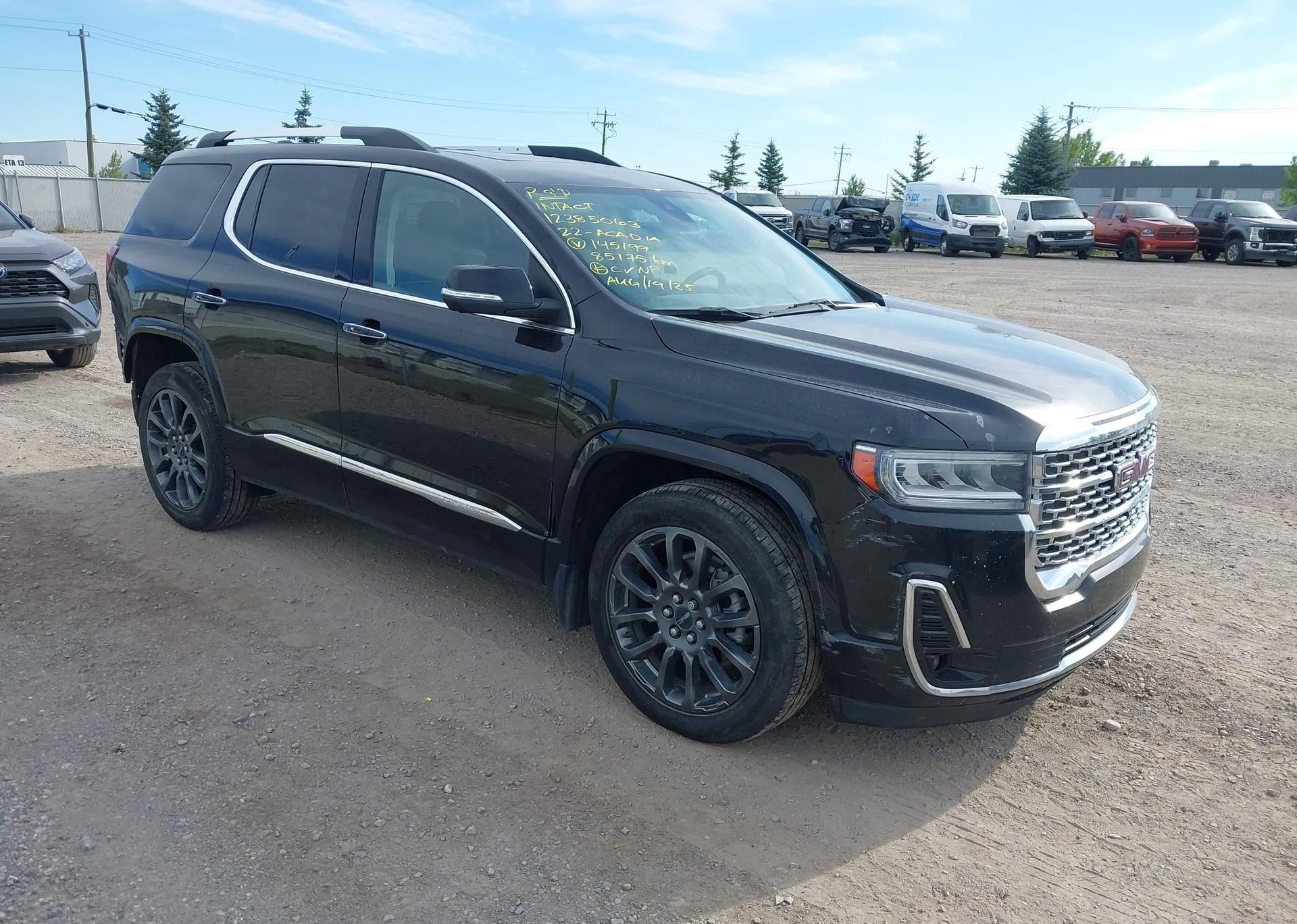 2022 GMC ACADIA DENALI