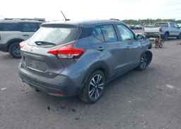 2020 NISSAN KICKS