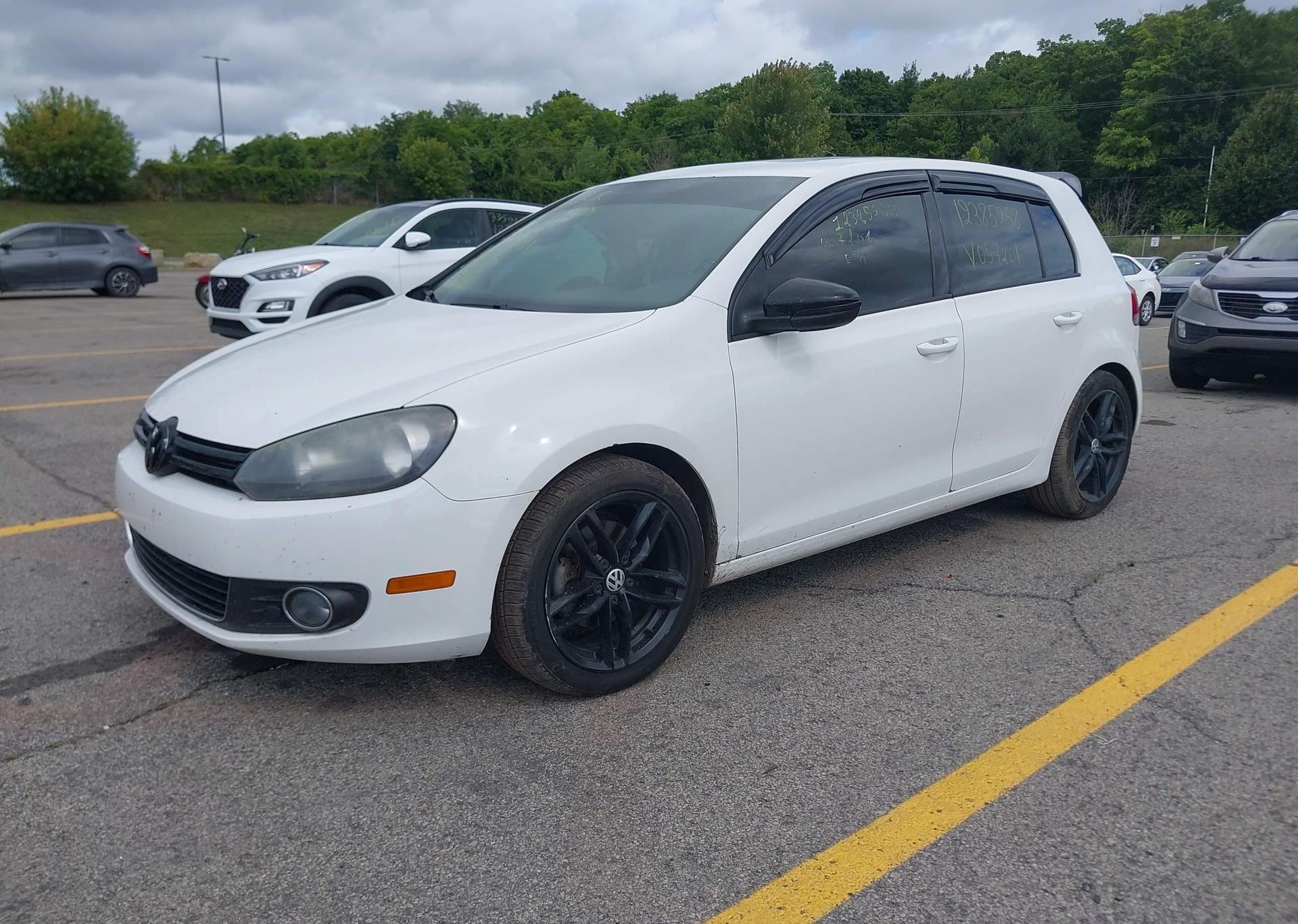 2013 VOLKSWAGEN GOLF