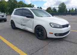 2013 VOLKSWAGEN GOLF