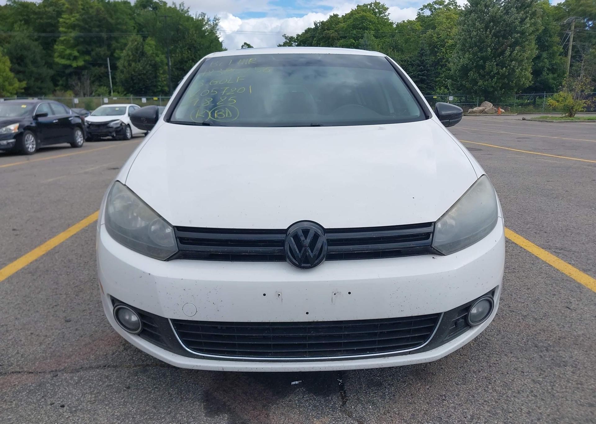 2013 VOLKSWAGEN GOLF