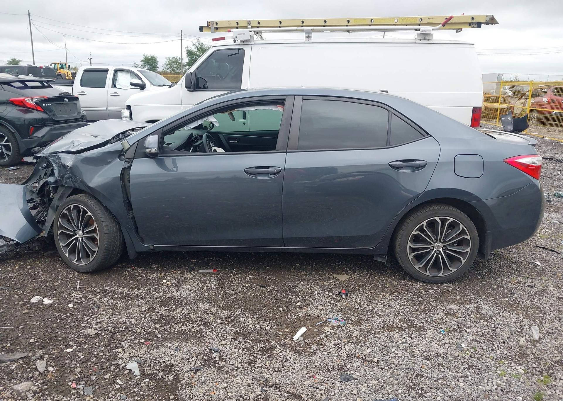 2014 TOYOTA COROLLA