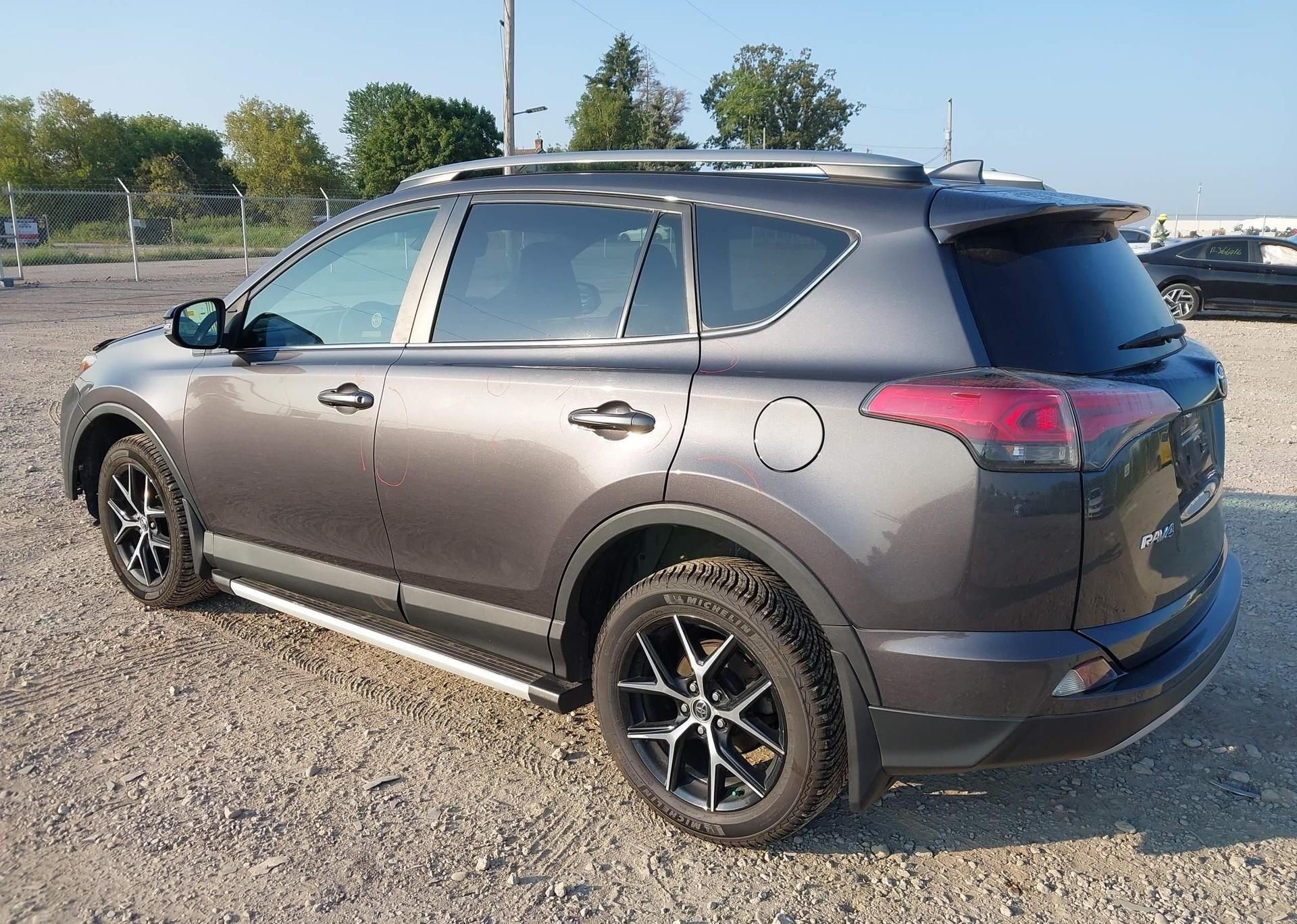 2017 TOYOTA RAV4