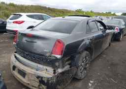 2015 CHRYSLER 300 S