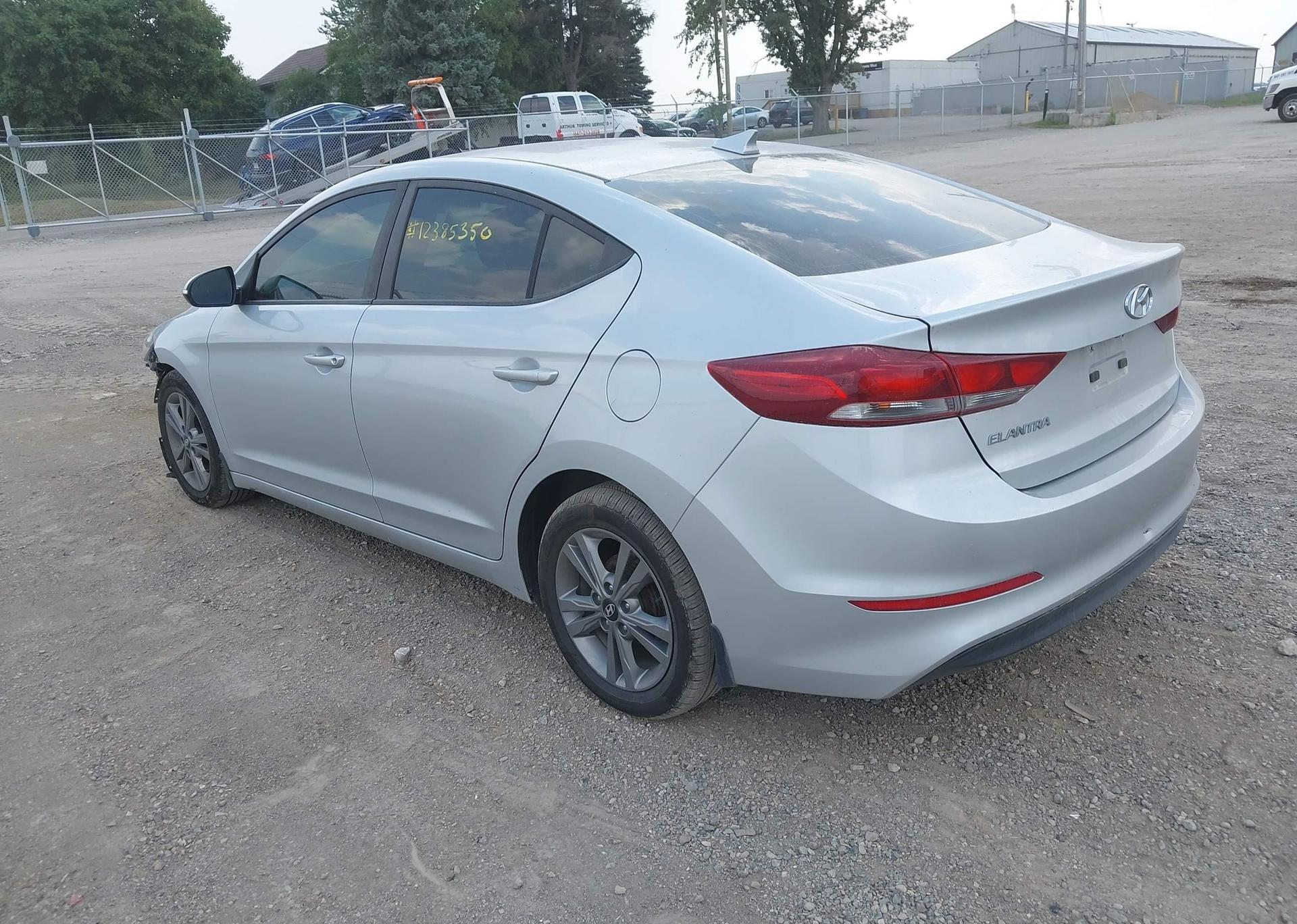 2017 HYUNDAI ELANTRA