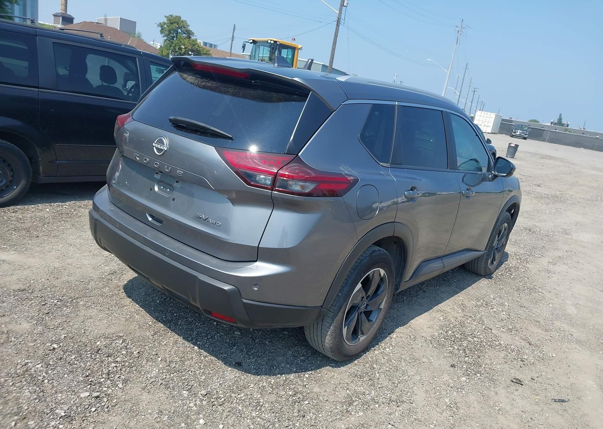 2024 NISSAN ROGUE