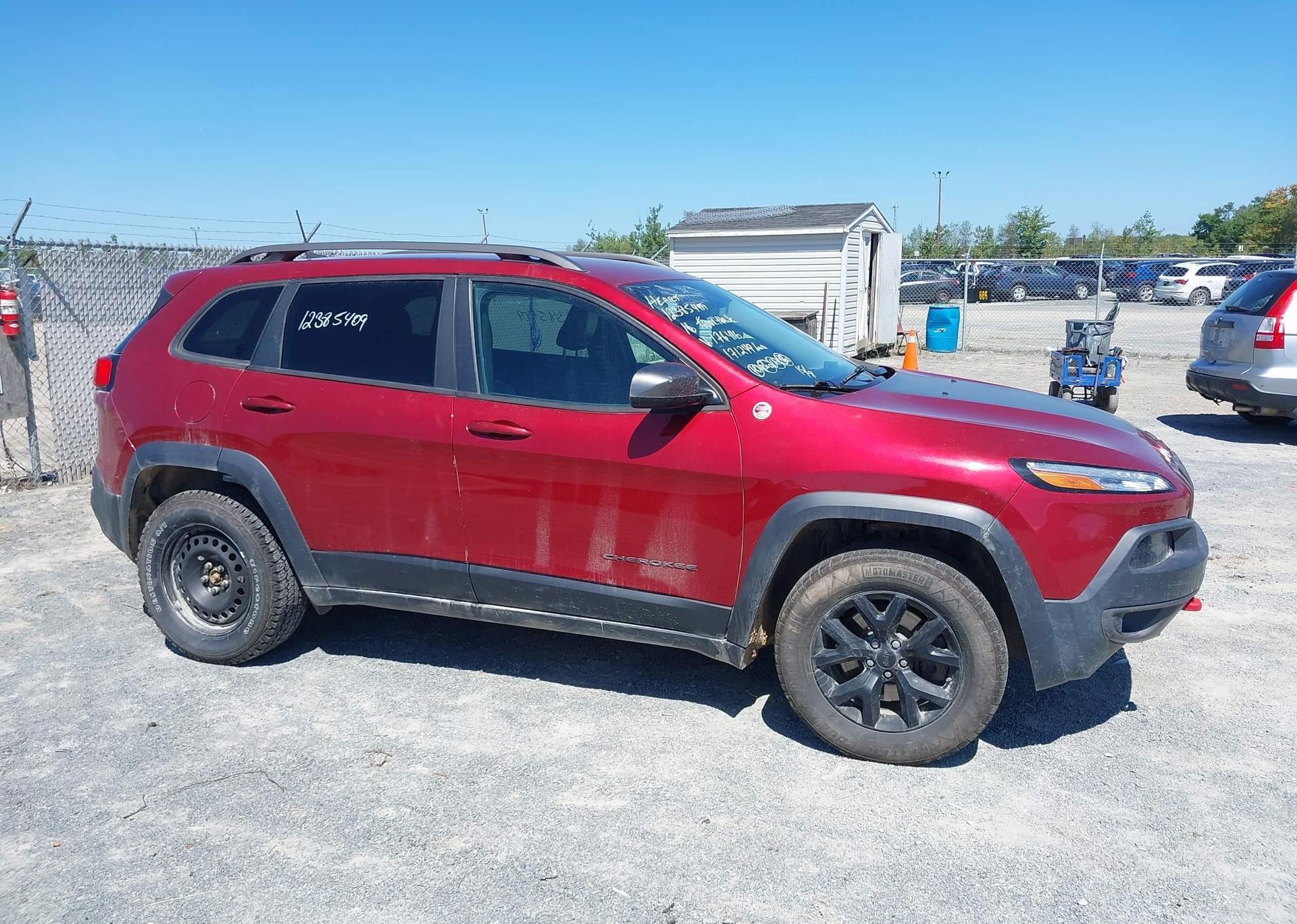 2016 JEEP CHEROKEE TRAILHAWK
