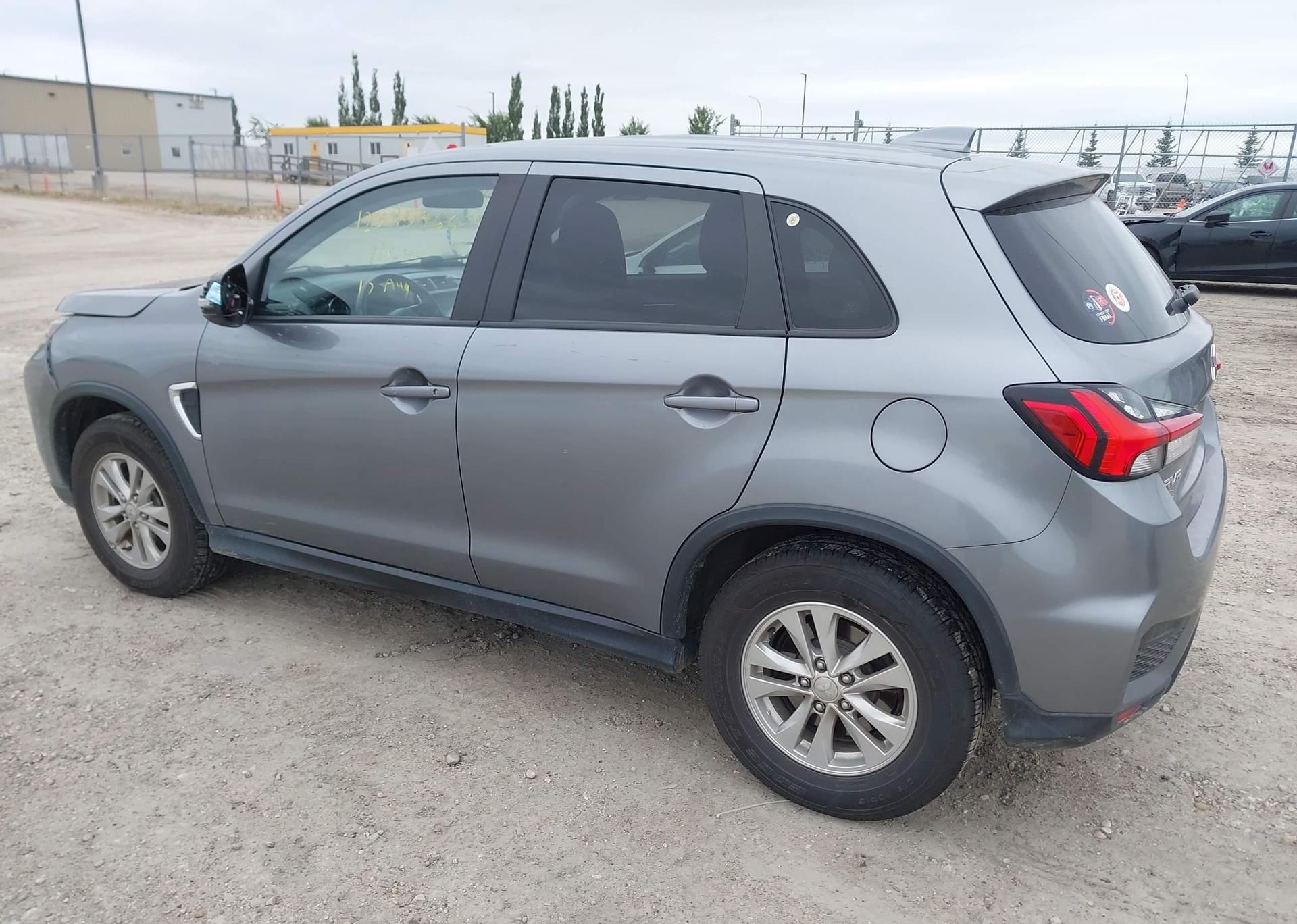 2021 MITSUBISHI RVR GT
