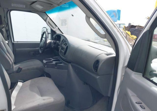 2008 FORD ECONOLINE E450 SUPER DUTY CUTWY VAN