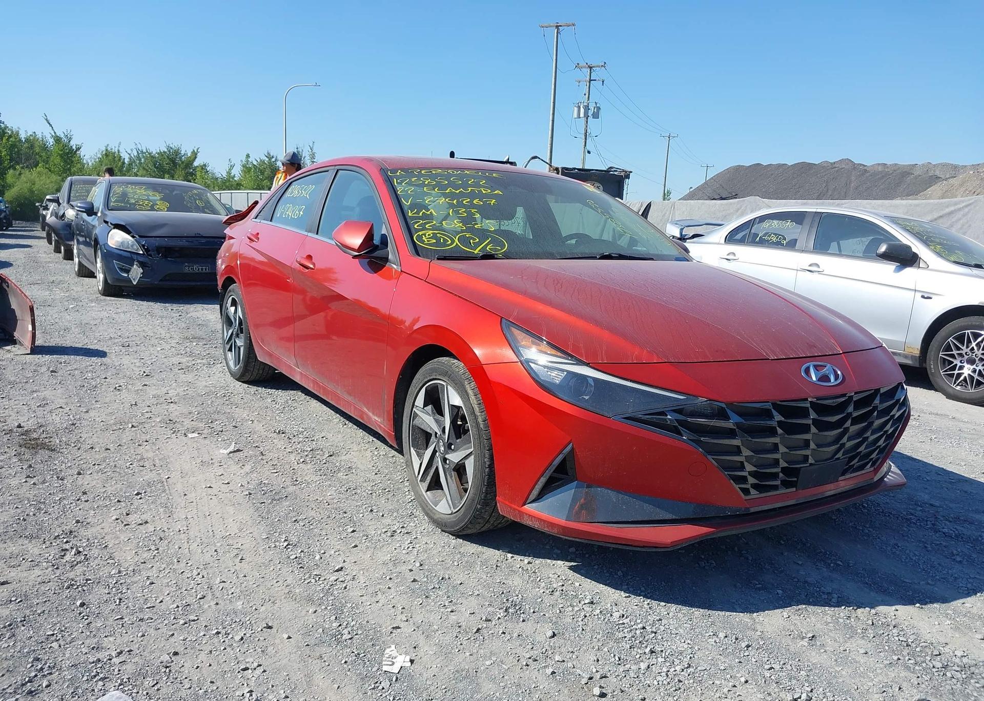 2022 HYUNDAI ELANTRA SEL