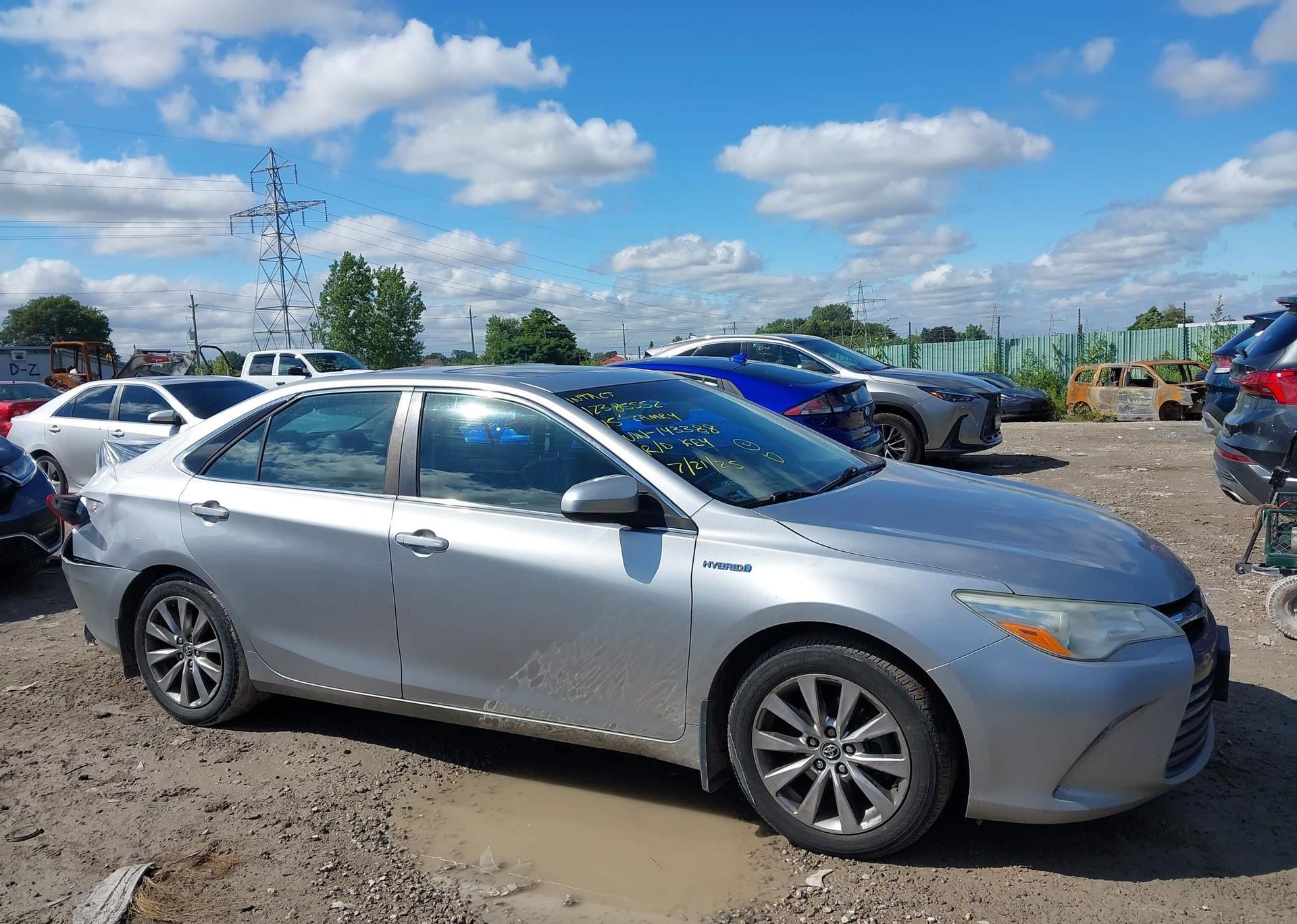 2015 TOYOTA CAMRY