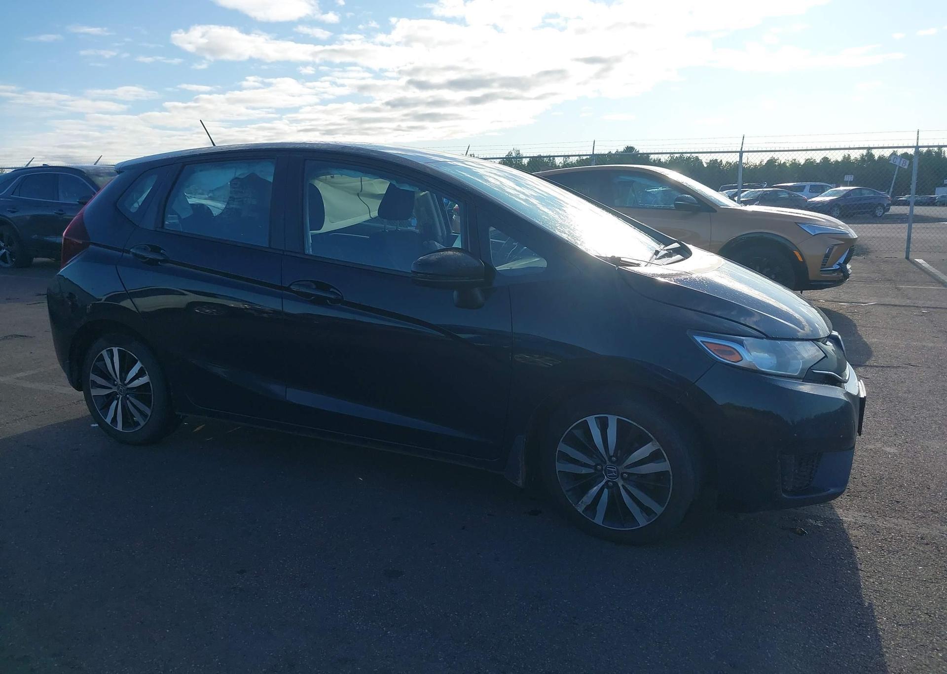 2017 HONDA FIT SE