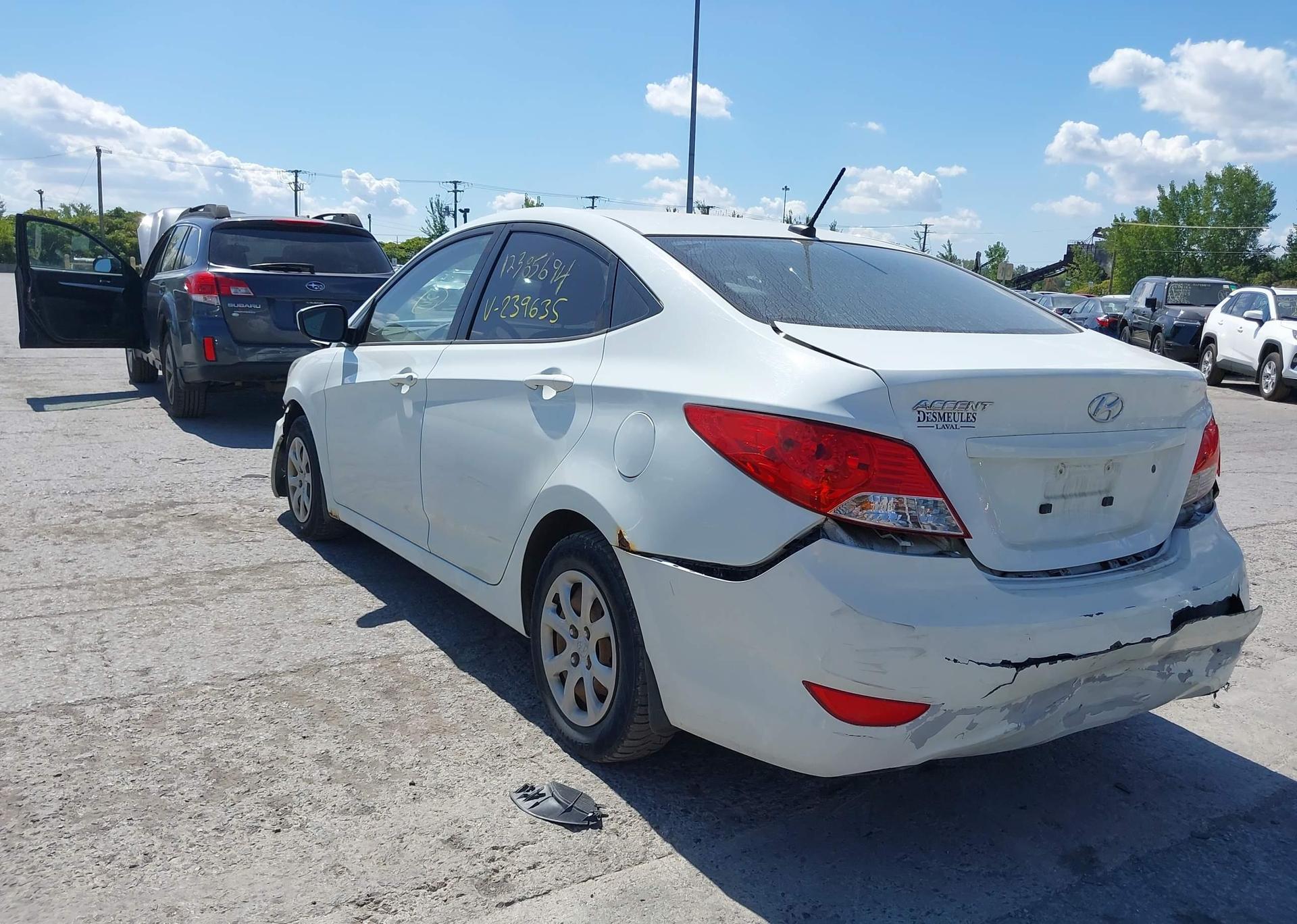 2012 HYUNDAI ACCENT