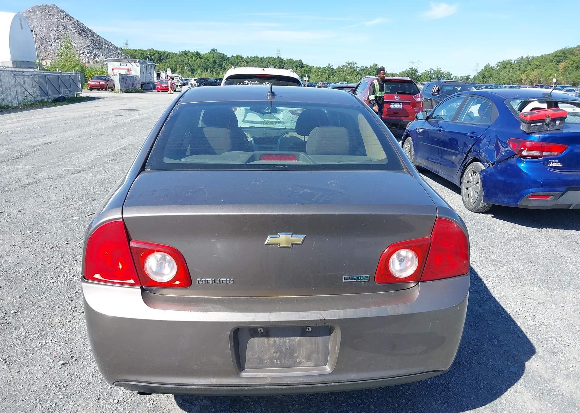 2011 CHEVROLET MALIBU