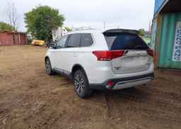 2019 MITSUBISHI OUTLANDER ES