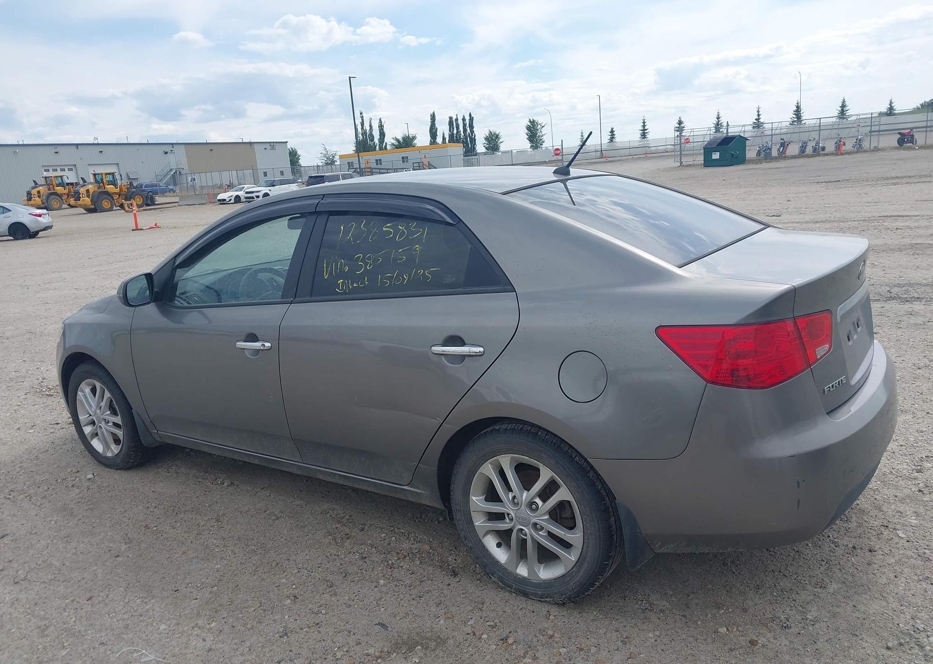 2011 KIA FORTE EX