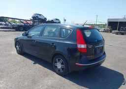 2011 HYUNDAI ELANTRA TOURING GL