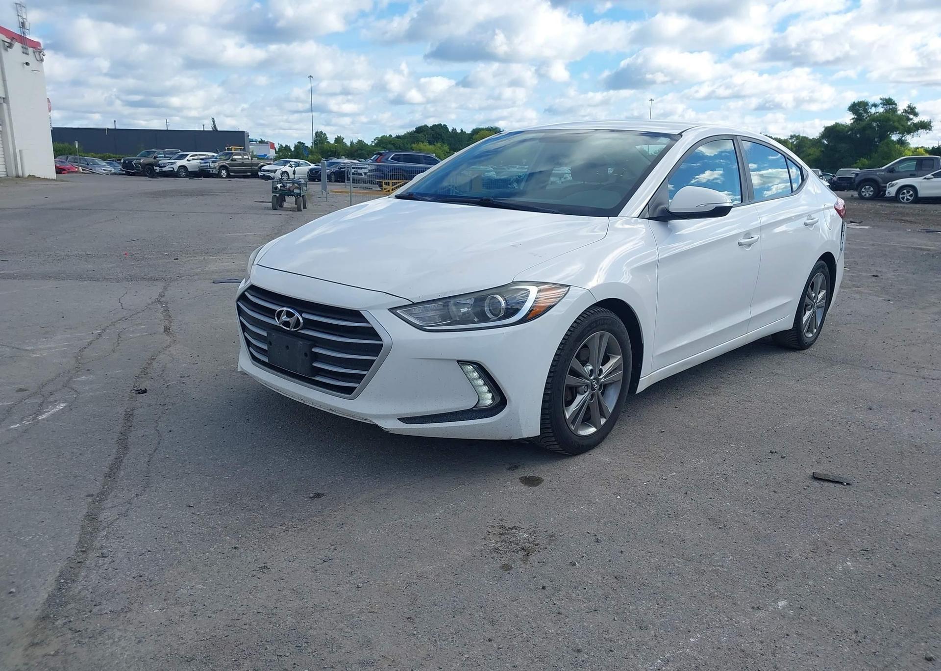 2017 HYUNDAI ELANTRA SE