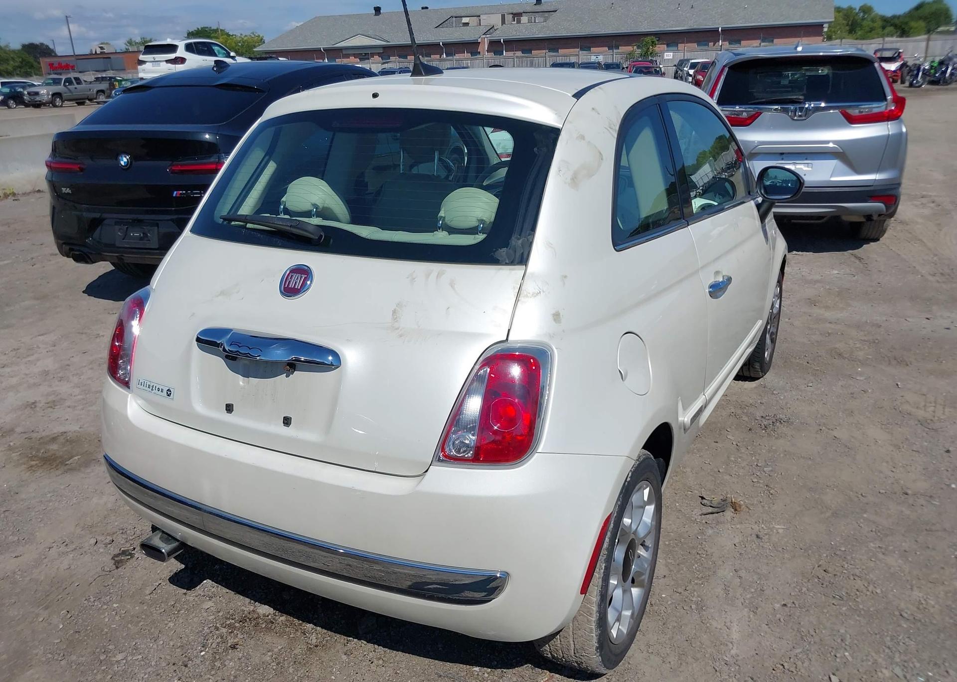 2017 FIAT 500 LOUNGE