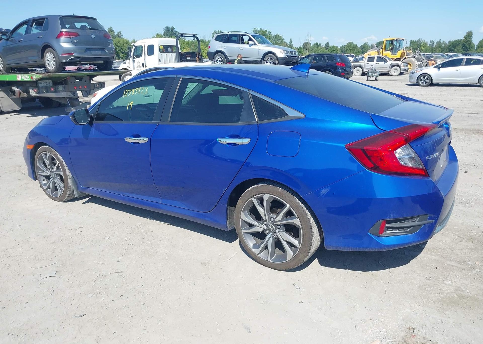 2019 HONDA Civic touring