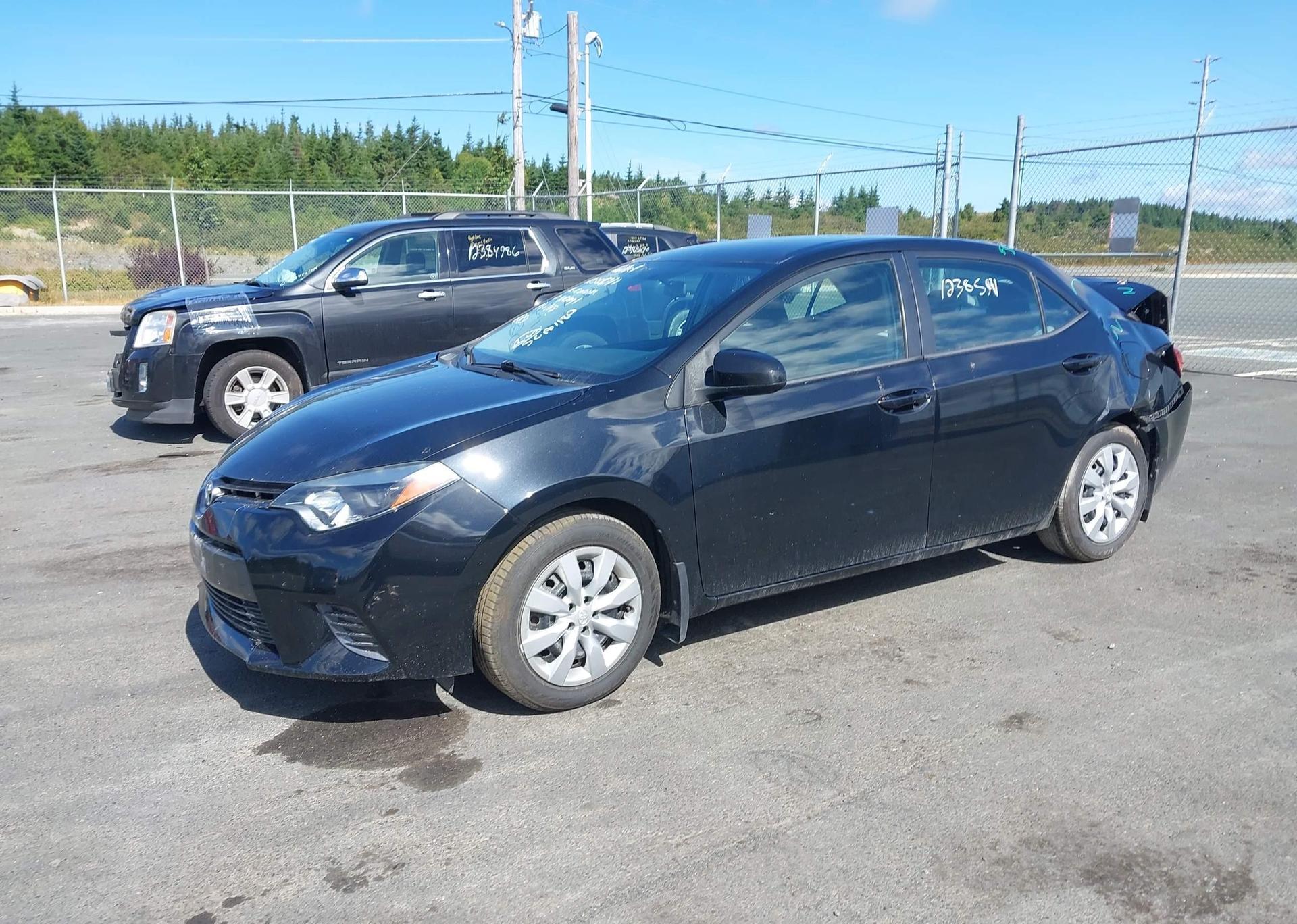 2015 TOYOTA COROLLA LE