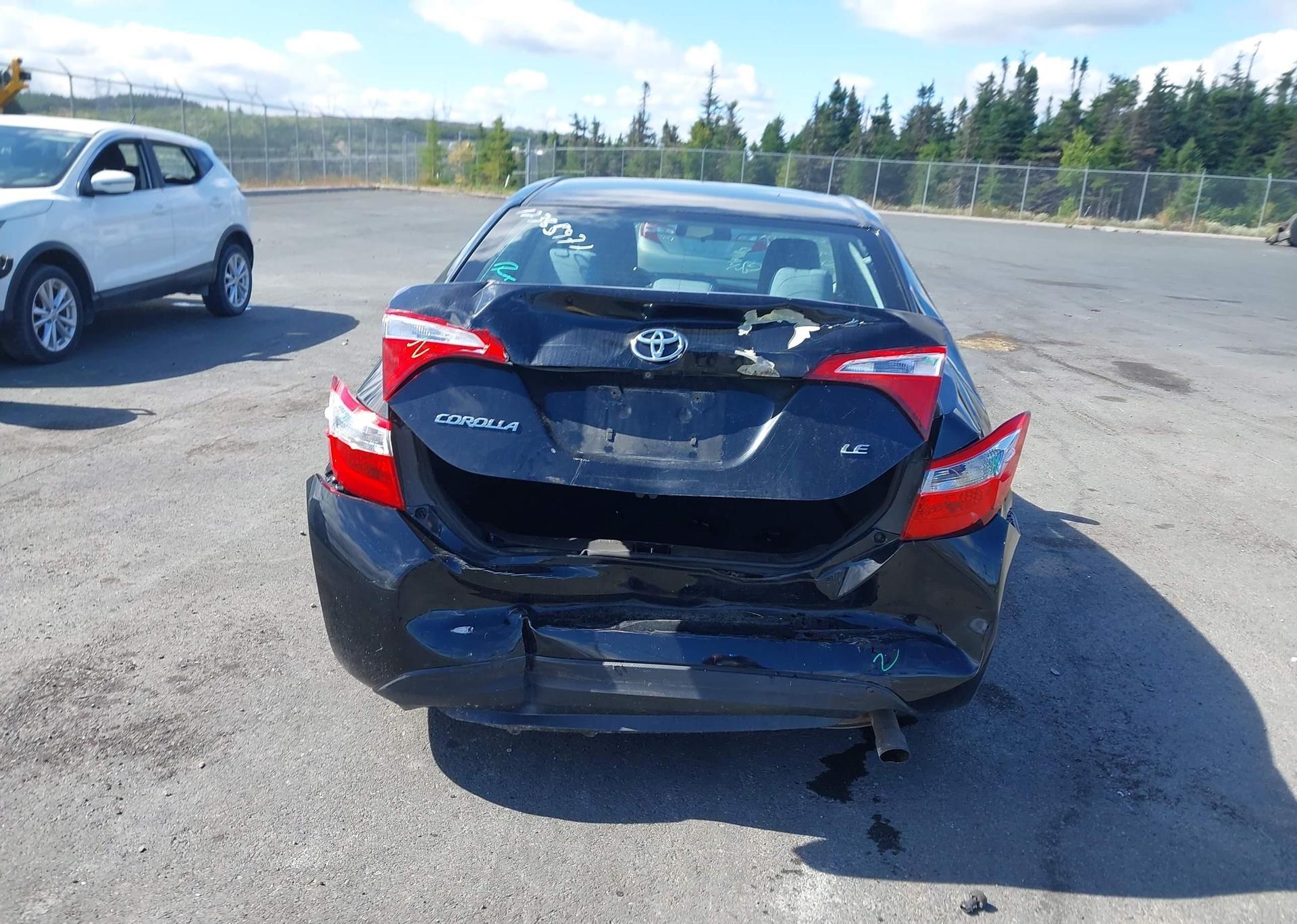 2015 TOYOTA COROLLA LE